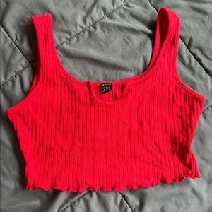 Medium SHEIN crop top in red. Only worn a few times. Great condition.